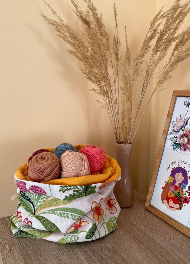 Double bag with pockets inside